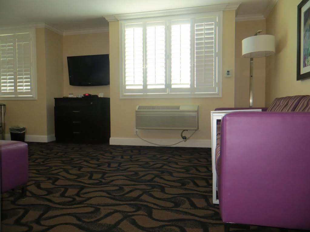 Best Western Plus Airport Plaza San Jose Ngoại thất bức ảnh